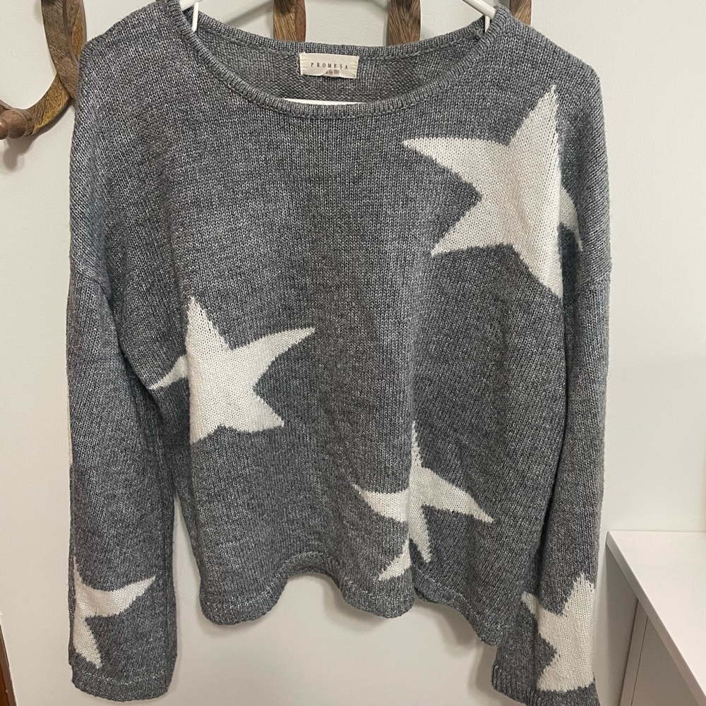 Star sweater